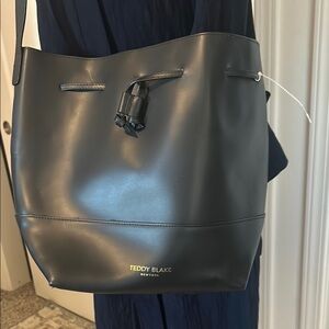 Teddy Black Black Shoulder Bag